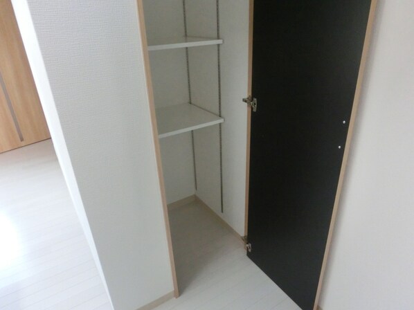 バレンシア三左衛門の物件内観写真